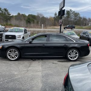 AUDI A8 4.0T SPORT - 3