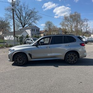 BMW X5 M BASE - 3