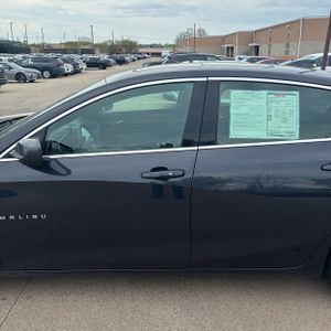 CHEVROLET MALIBU - 4