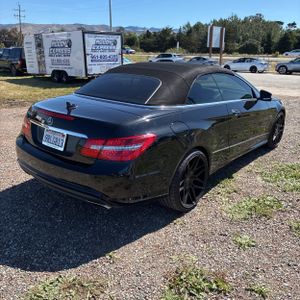 MERCEDES-BENZ E-CLASS - 8