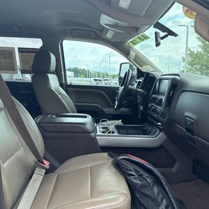 2015 Chevrolet SILVERADO 2500HD LTZ 照片 30