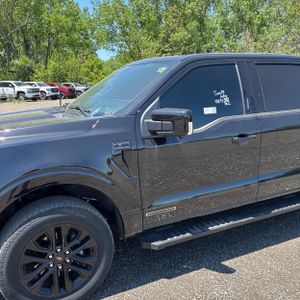 FORD F-150 LARIAT - 2