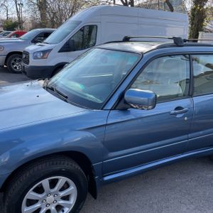 SUBARU FORESTER X - 2