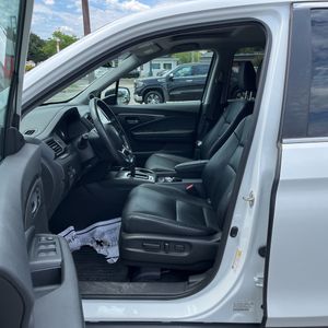 صورة مصغرة 31 لـ 2020 Honda PILOT EX-L