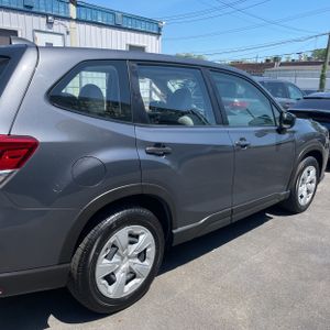 2023 Subaru FORESTER BASE 照片 9