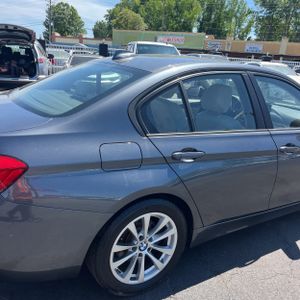 BMW 3 SERIES 320I - 9