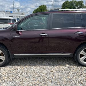 صورة 4 لـ 2013 Toyota HIGHLANDER LIMITED