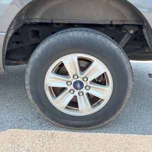 2019 FORD F-150 XLT — миниатюра 18