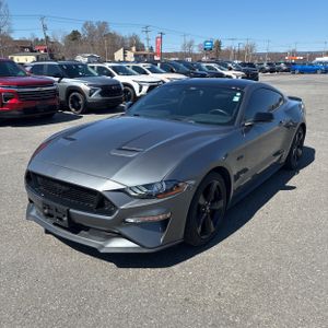 FORD MUSTANG GT PREMIUM - 1
