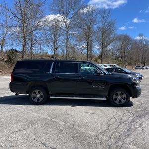 CHEVROLET SUBURBAN LT - 10