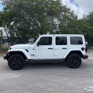 JEEP WRANGLER UNLIMITED SAHARA ALTITUDE - 3