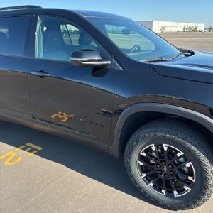2025 Chevrolet TRAVERSE Z71 缩略图 13