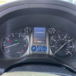 صورة مصغرة 40 لـ 2017 Lexus GX 460 BASE