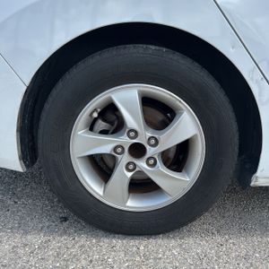 2015 Hyundai ELANTRA SE thumbnail 19
