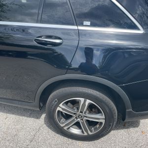 MERCEDES-BENZ GLC - 5