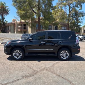 2014 Lexus GX 460 BASE — фото 3
