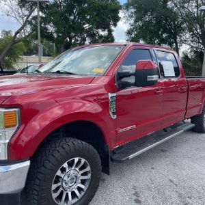 FORD F-350 SUPER DUTY LARIAT - 2