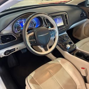 صورة مصغرة 36 لـ 2016 Chrysler 200 C