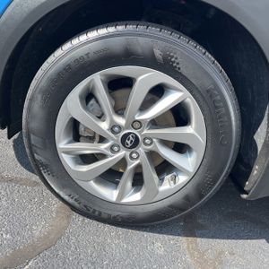 2018 Hyundai TUCSON SE — миниатюра 16