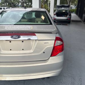 2010 FORD FUSION SEL 照片 23