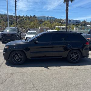 JEEP GRAND CHEROKEE LIMITED X - 3