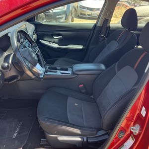 2021 Nissan SENTRA SR thumbnail 32