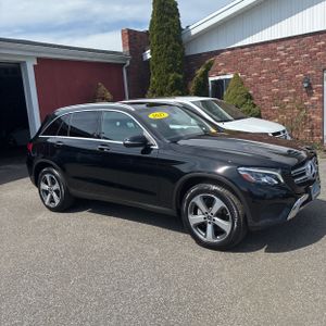 MERCEDES-BENZ GLC - 10