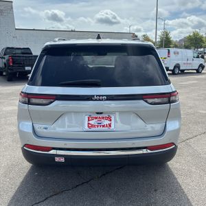 2024 JEEP GRAND CHEROKEE 4XE 照片 7