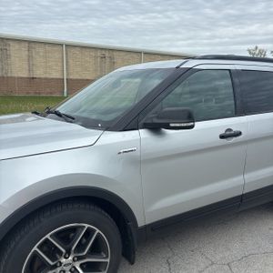 FORD EXPLORER SPORT - 2