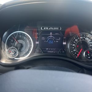 2019 RAM 1500 BIG HORN — миниатюра 39