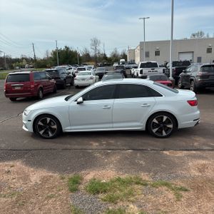 AUDI A4 2.0T PREMIUM - 3