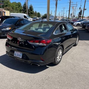 HYUNDAI SONATA SE - 8