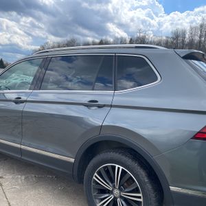 VOLKSWAGEN TIGUAN 2.0T SEL 4MOTION - 6