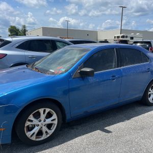 FORD FUSION SE - 2
