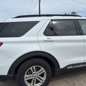 FORD EXPLORER XLT - 9