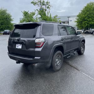 TOYOTA 4RUNNER - 8