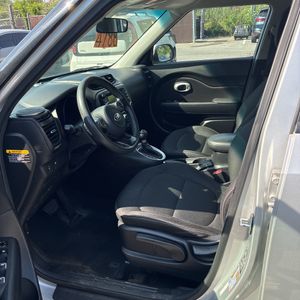 2018 KIA SOUL + — миниатюра 31
