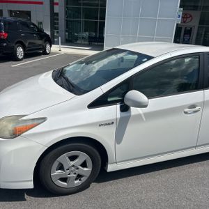 صورة 2 لـ 2010 Toyota PRIUS III