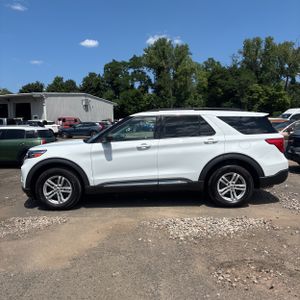 صورة 3 لـ 2021 FORD EXPLORER XLT