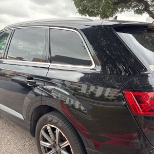 AUDI Q7 3.0T PREMIUM - 6
