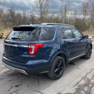FORD EXPLORER XLT - 8