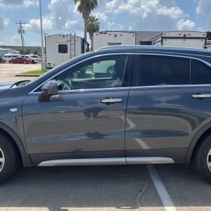 صورة 4 لـ 2020 Cadillac XT4 PREMIUM LUXURY
