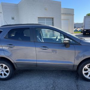 FORD ECOSPORT SE - 9