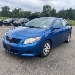 2010 Toyota COROLLA LE 照片 1