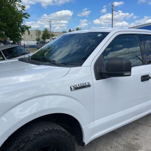FORD F-150 XLT - 2