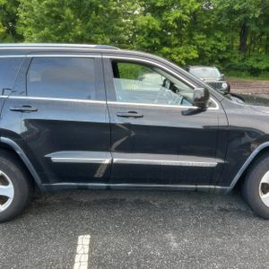 صورة مصغرة 11 لـ 2012 JEEP GRAND CHEROKEE LAREDO