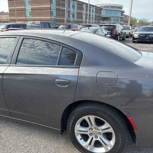 DODGE CHARGER SXT - 6