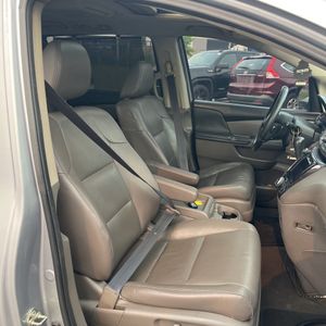 صورة 33 لـ 2016 Honda ODYSSEY TOURING