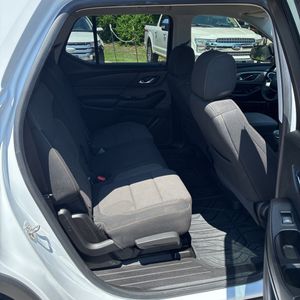 2019 Chevrolet TRAVERSE LS — миниатюра 34