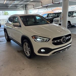 صورة 12 لـ 2022 Mercedes-BENZ GLA